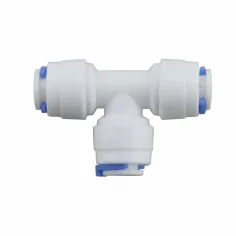 Adaptador tipo "T" para osmosis inversa de 100G (T1/4", T1/4", T1/4")